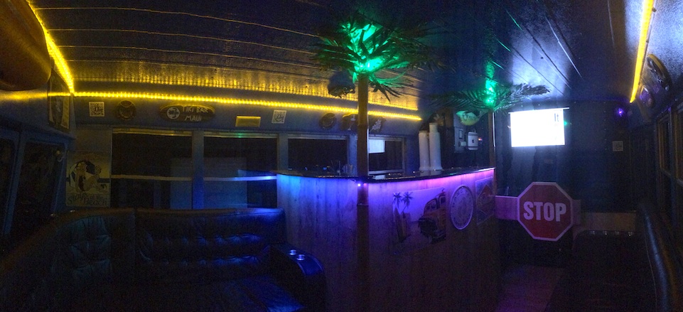 Bus Bar: Erding – München – Landshut Partybus Miami Beach